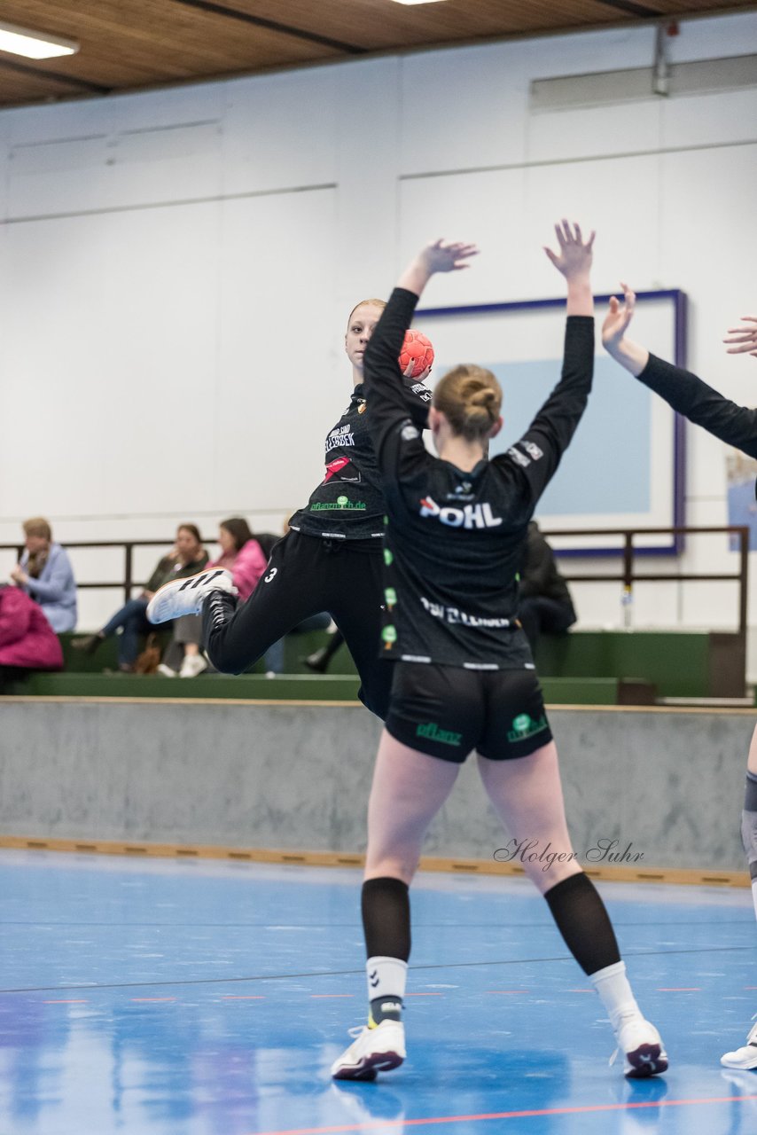 Bild 156 - wBJ TSV Ellerbek - TSV Uetersen : Ergebnis: 15:10